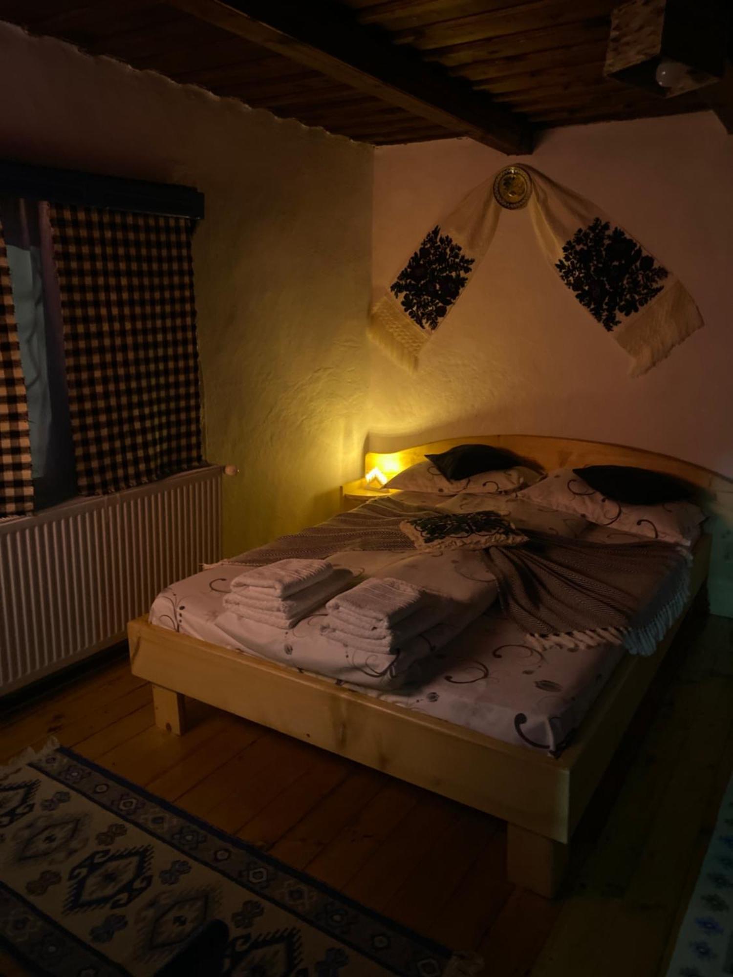 Hotel Casuta Tivadar Breb Exteriér fotografie